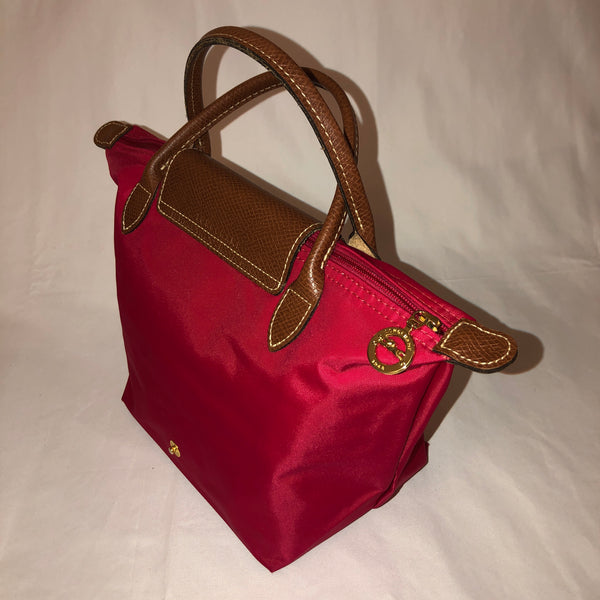 red small handbag